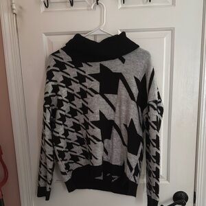 Star Long Sleeve Sweater